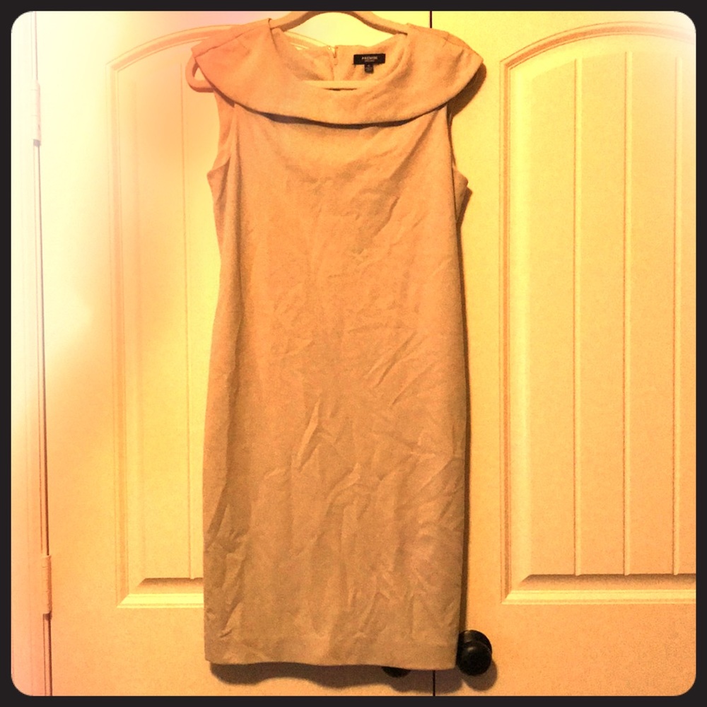 Size 10 tan shift dress with cap sleeves.